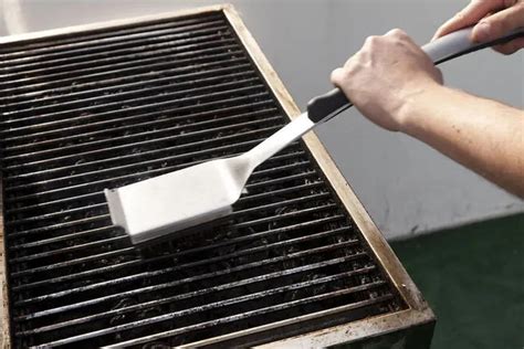 Imagen de una parrilla limpia