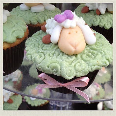 Cupcakes decorados como ovejitas