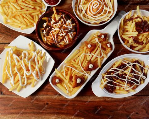 Variedad de platos de papas veganas