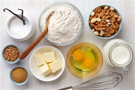 Imagen de los ingredientes para la base de galleta ya triturados y mezclados con mantequilla.
