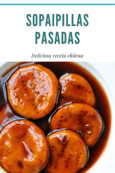 Sopaipillas pasadas con salsa de chancaca