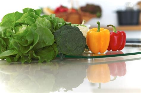 Variedad de verduras listas para ser cocinadas a la plancha