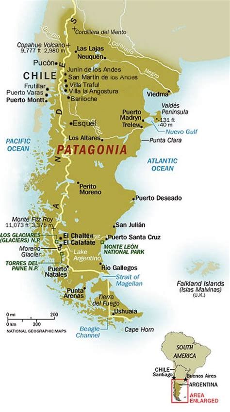 Mapa de la Patagonia chilena y argentina, destacando las áreas marinas protegidas y las zonas con solicitudes de nuevas concesiones salmoneras