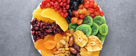 Infografía sobre alimentos naturalmente dulces: frutas frescas, frutas secas, hortalizas dulces