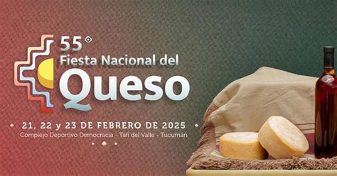 Fotografía del Complejo Deportivo Democracia durante la celebración de la Fiesta Nacional del Queso con artesanos y público presente.