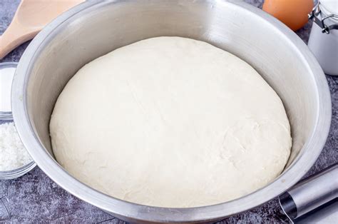 Esquema de las etapas de levado de la masa de pan