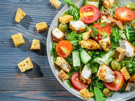 Ingredientes coloridos para ensalada primavera