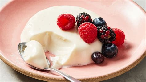 Ingredientes para panna cotta con crema de almendras y agar-agar