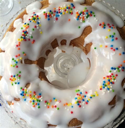 queque básico decorado con glaseado