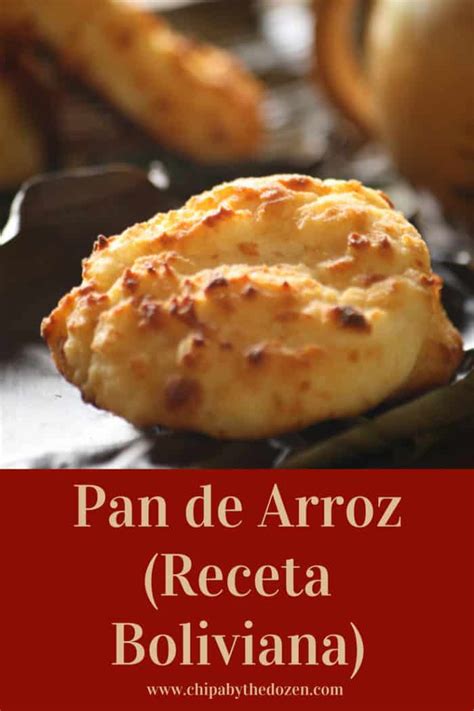 Pan de arroz boliviano horneado con hojas de plátano