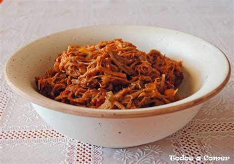 Carne desmechada lista para servir