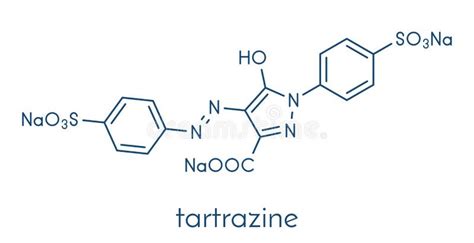 Esquema de la estructura química de la Tartrazina (E102) o imagen de alimentos con colorantes