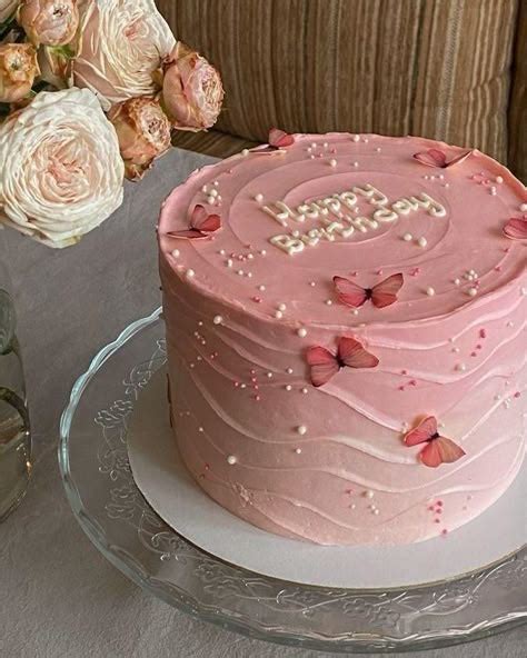 ideas de decoración para pastel de yogur con jalea