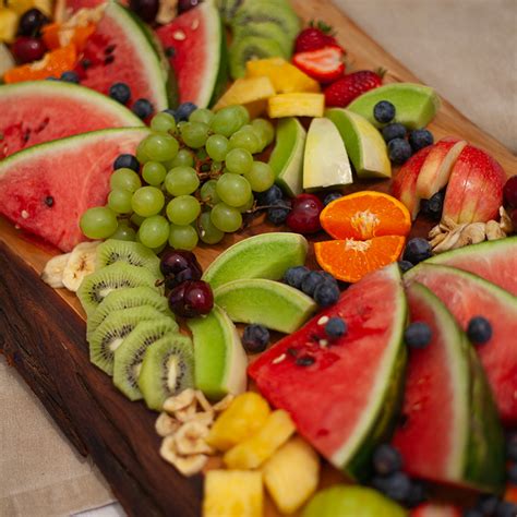 Tabla de frutas compatibles vs. frutas con enzimas inhibidoras para la gelificación.