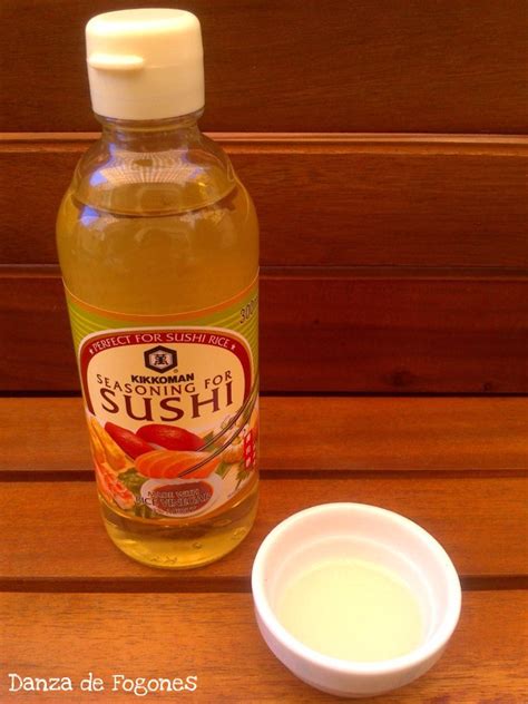 Ingredientes del sushi-zu (vinagre de arroz, azúcar, sal)