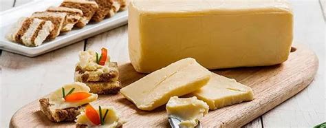 Foto de queso mantecoso chileno en un plato
