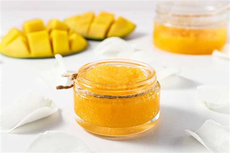 Rutina de aplicación de manteca de mango en rostro y cabello