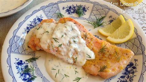 Salmón a la sartén con salsa cremosa de eneldo y limón
