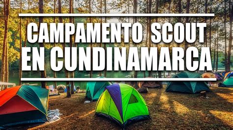 Ilustración de origen de los s'mores en un campamento scout.