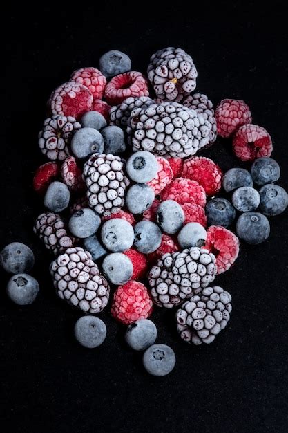 Foto de frutas del bosque congeladas