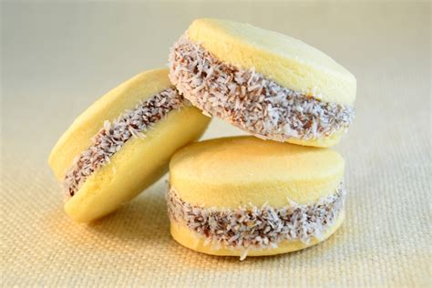 Foto de alfajores de maicena terminados
