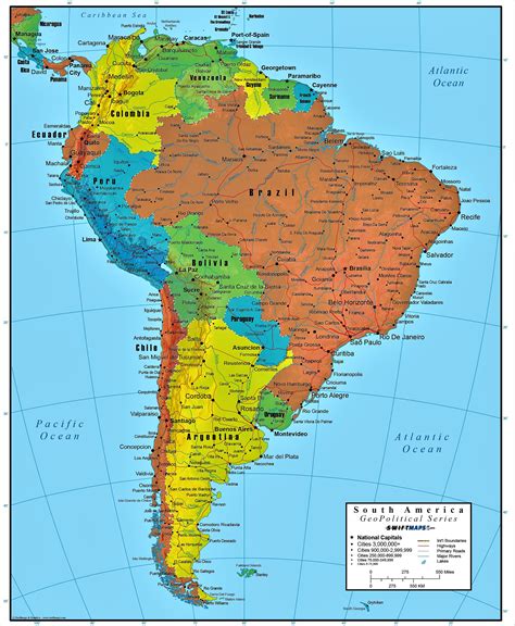 Infografía: mapa de Sudamérica con las regiones y nombres del pastel de choclo, destacando Chile y sus ingredientes tradicionales