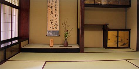 Interior tradicional de Japón Restaurant con tatamis