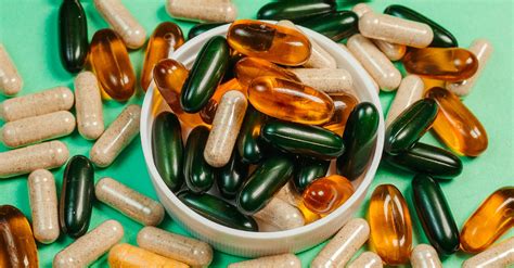 fotografia de capsulas de suplemento dietetico