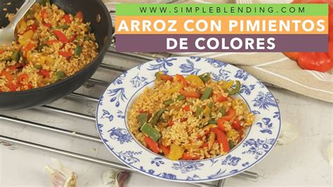 Arroz salteado con pimientos de colores y plátano frito