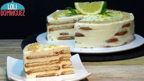 Tarta helada de galletas y limón. Fotografía de tarta helada con capas de galletas y crema