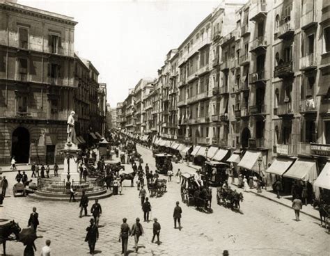 Foto histórica de Nápoles en el siglo XIX