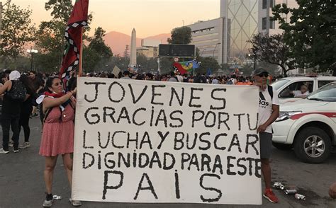 Infografía: Causas del declive de panaderías en Chile (estallido social, pandemia, costos, etc.)
