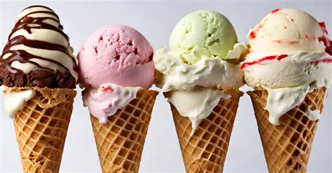 Helado con forma de flor en cucurucho