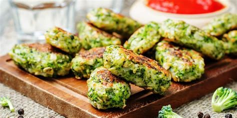 Croquetas de brócoli horneadas, listas para servir