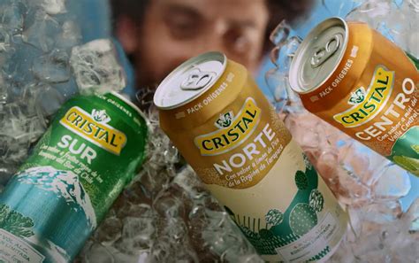 Infografía comparando las características de Cristal Ultra Liviana con otras cervezas