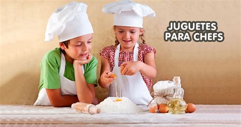 Niño jugando a ser chef en un juego interactivo de pizzería