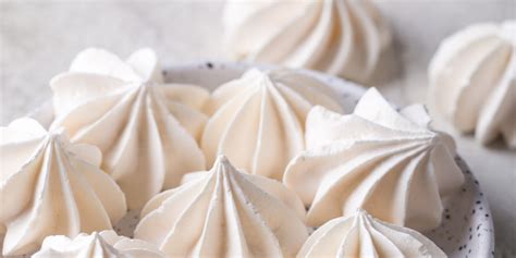 Fotografía de merengue francés recién horneado