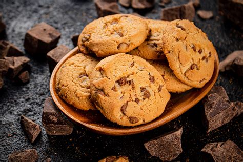 Comparación de la textura de galletas crujientes y galletas blandas