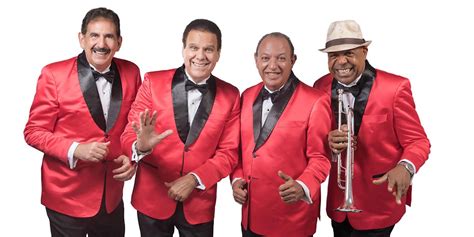 Fotografía histórica del Conjunto Quisqueya durante una presentación en televisión en los años 70