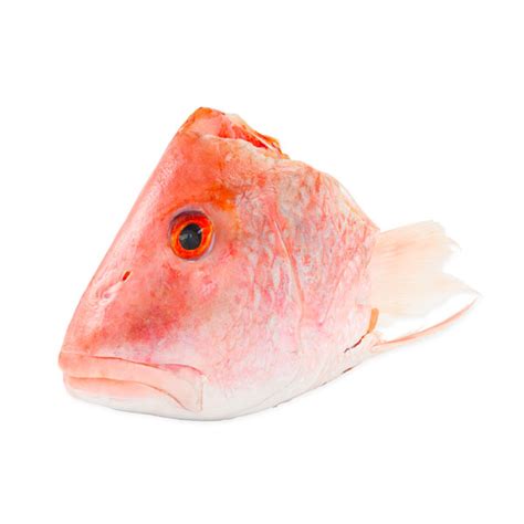 infografía con imágenes de los dulces mencionados: paleta de cabeza de pescado, barra de Einstein y mentas Nintendo