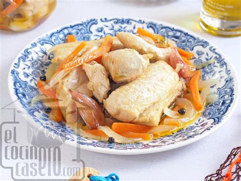 Foto: Tajadas de bonito jugosas en un escabeche casero