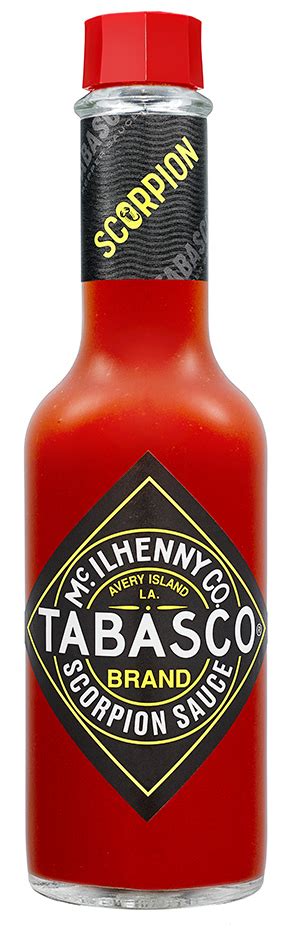 diferentes botellas de salsa tabasco (original, chipotle, habanero, sriracha, scorpion)