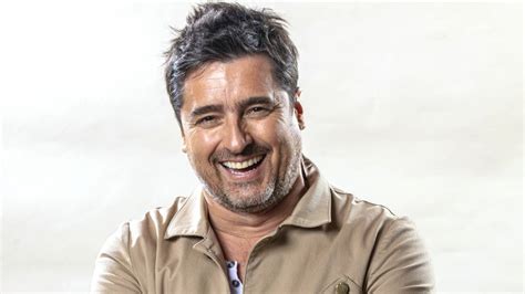 foto de Jorge Zabaleta sonriendo en un ambiente musical