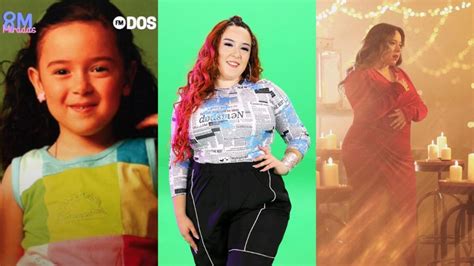 Imagen de Christell Rodríguez cantando en un escenario, representando el programa
