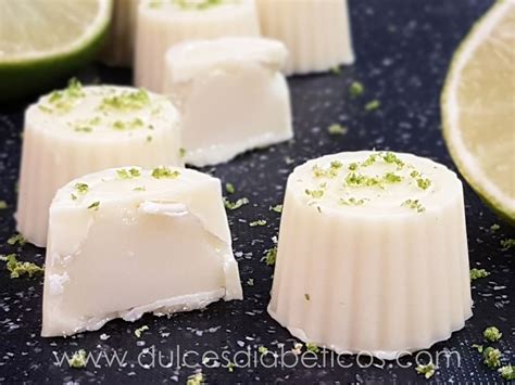 Infografía mostrando los pasos para hacer bombones de chocolate blanco y limón.