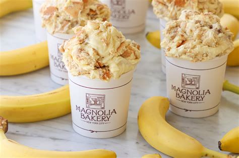 Cupcakes decorados y banana pudding en Magnolia Bakery.