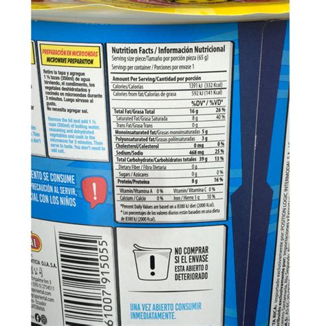 Tabla nutricional comparativa de fideos instantáneos vs. comida completa
