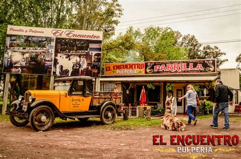 Fachada o entrada de Parrilla La Reja en Villa Adelina