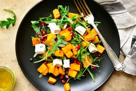 Foto: Ensalada templada de calabaza asada con naranja y col lombarda