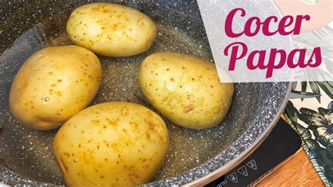 infografía mostrando la diferencia entre papas cocidas al horno y en agua para hacer ñoquis